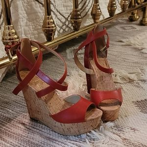 NWOT Michael Kors heels. Size 7.5